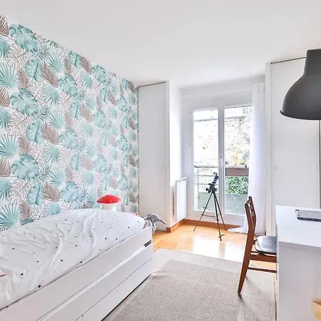 Charming House In A Spacious Setting ホテル 4*